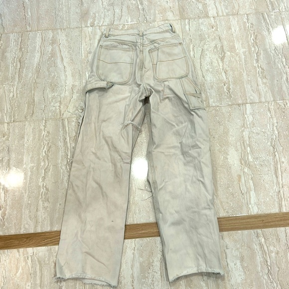 PrettyLittleThing Ripped Jeans - Picture 3 of 10